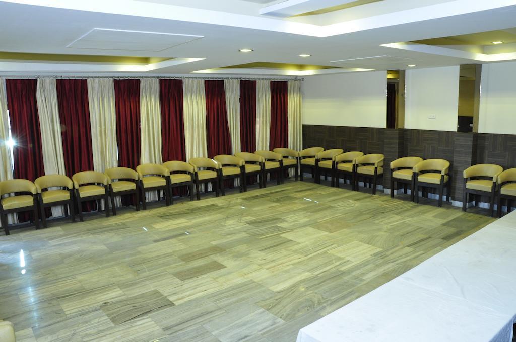 אגרה Hotel The Kamta מראה חיצוני תמונה