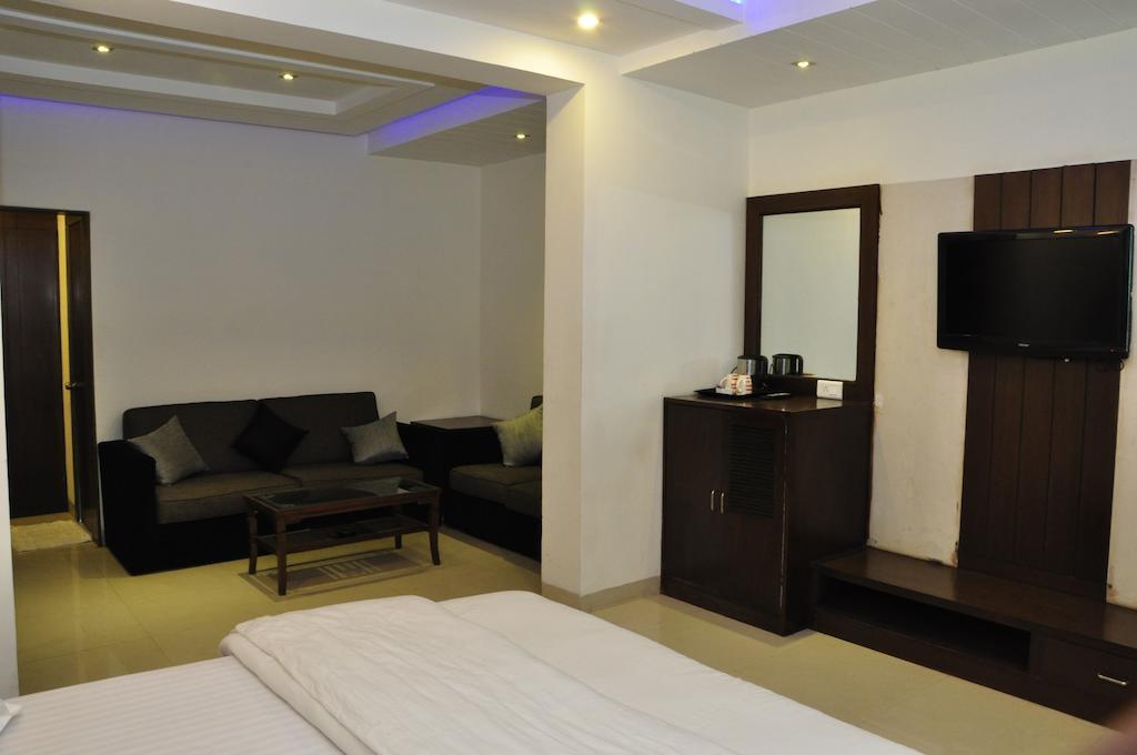 אגרה Hotel The Kamta מראה חיצוני תמונה