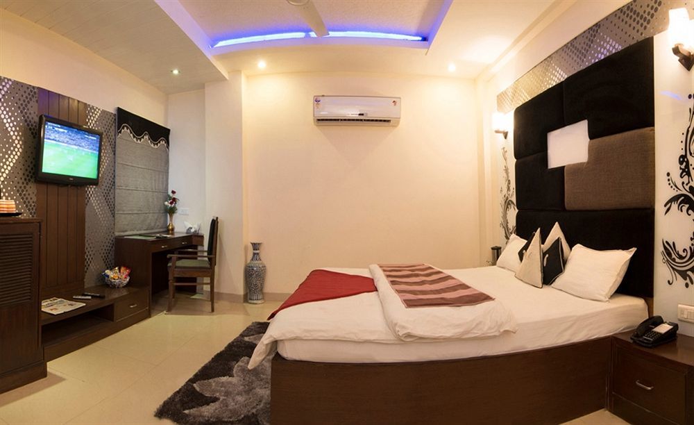 אגרה Hotel The Kamta מראה חיצוני תמונה