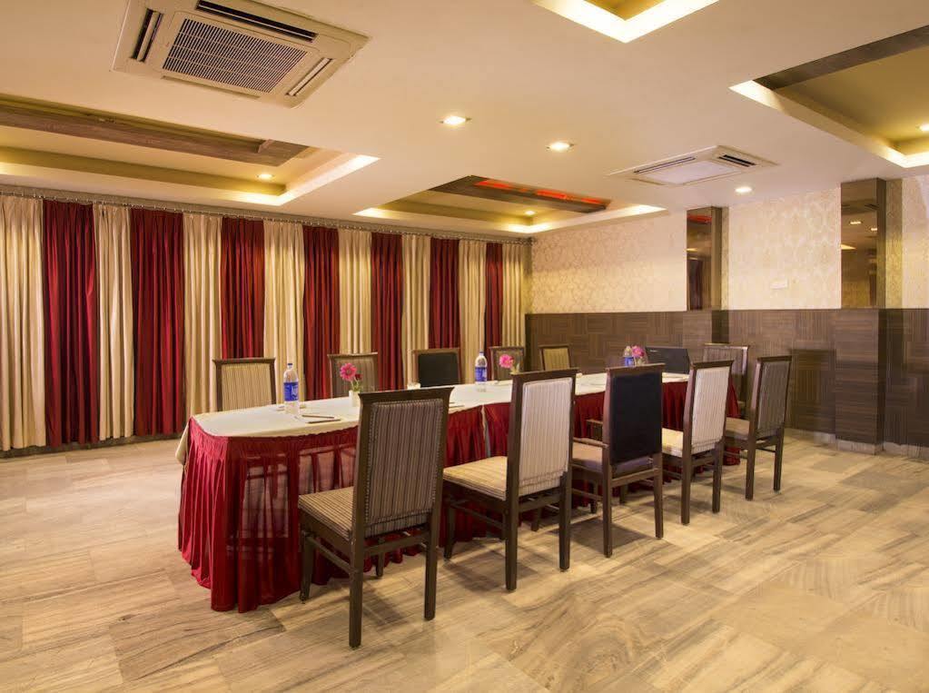 אגרה Hotel The Kamta מראה חיצוני תמונה