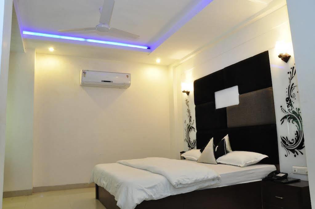 אגרה Hotel The Kamta מראה חיצוני תמונה
